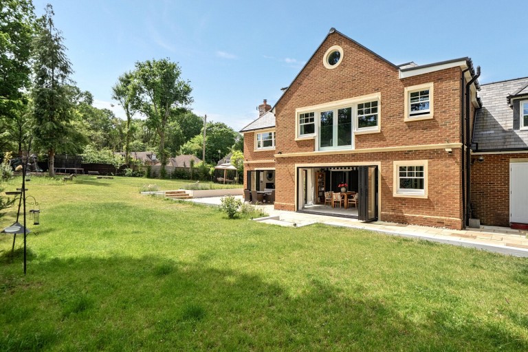 Images for Heath View, East Horsley