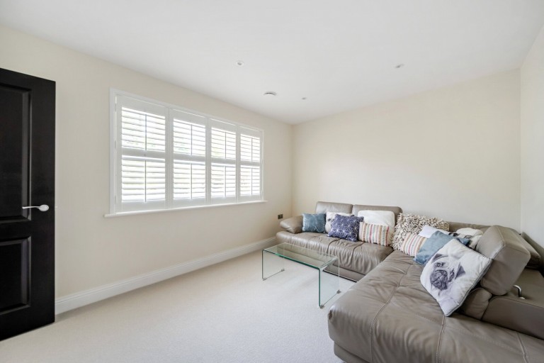 Images for Heath View, East Horsley
