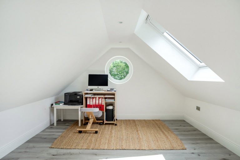 Images for Heath View, East Horsley
