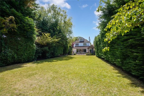 Click the photo for more details of Milbourne Lane, Esher, KT10