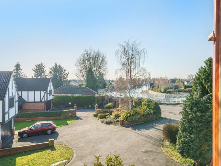 Images for Molember Road, East Molesey, Surrey