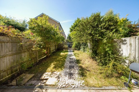 Click the photo for more details of Lynwood Road, Thames Ditton, KT7