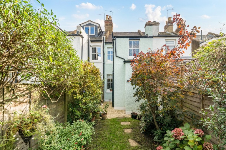 Images for Wolsey Grove, Esher, Surrey