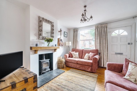 Click the photo for more details of Wolsey Grove, Esher, Surrey