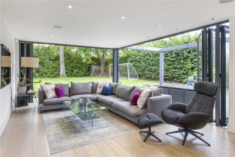 Click the photo for more details of High Garth, Esher, KT10