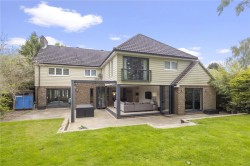 Images for High Garth, Esher, KT10