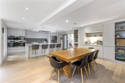 Images for High Garth, Esher, KT10