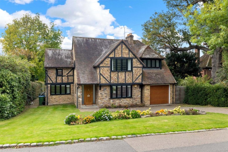 Click the photo for more details of Pelhams Walk, Esher, Surrey