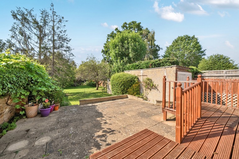 Images for Meadow Close, Hinchley Wood, Surrey