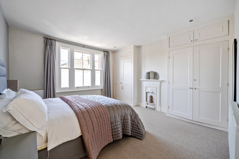 Images for Summer Gardens, East Molesey, Surrey