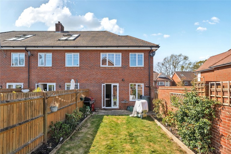 Images for Hengest Avenue, Hinchley Wood, Surrey