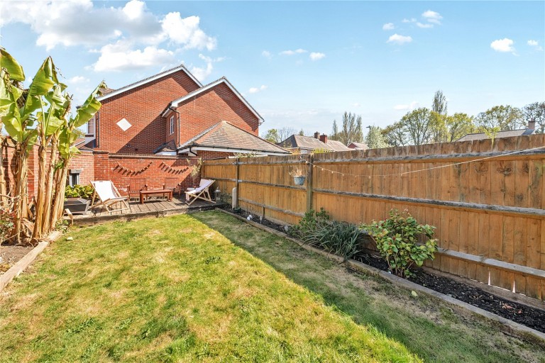 Images for Hengest Avenue, Hinchley Wood, Surrey