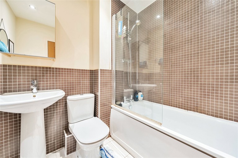 Images for Hengest Avenue, Hinchley Wood, Surrey