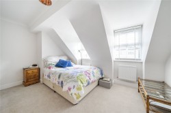 Images for Sandown Gate, Esher, Surrey