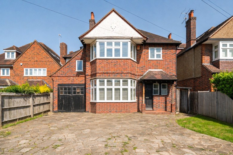 Click the photo for more details of Speer Road, Thames Ditton, Surrey