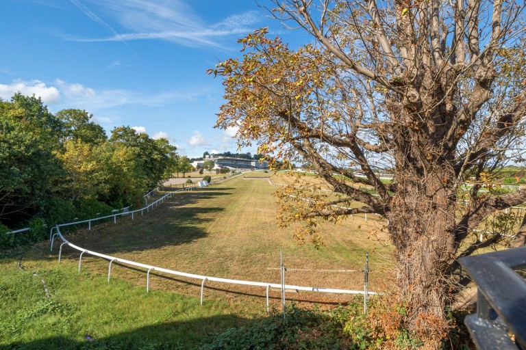 Images for Cheltonian Place, Esher, Surrey