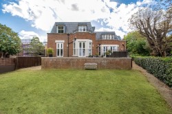 Images for Cheltonian Place, Esher, Surrey