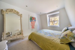 Images for Cheltonian Place, Esher, Surrey