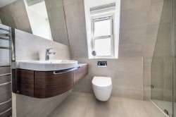 Images for Cheltonian Place, Esher, Surrey