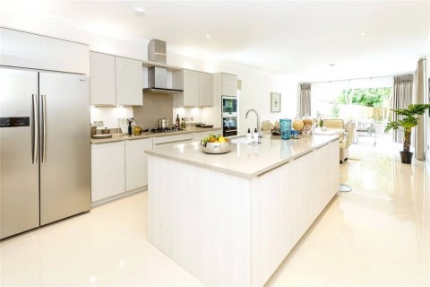Click the photo for more details of Milbourne Lane, Esher, KT10