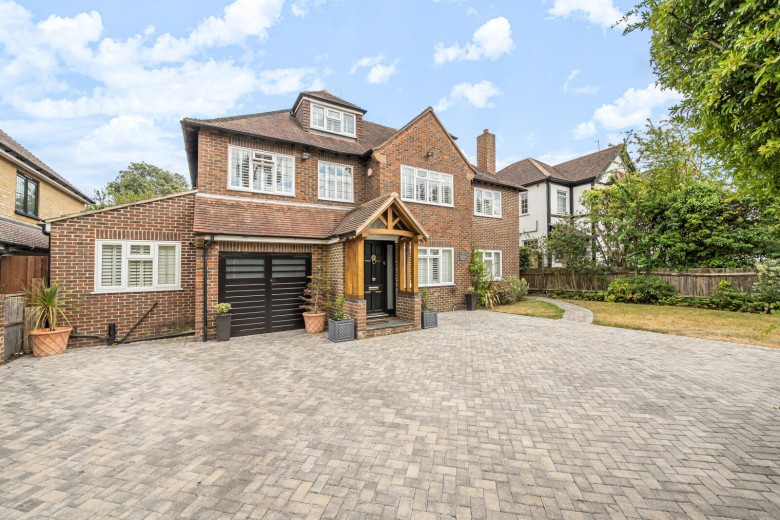 Click the photo for more details of Church Road, East Molesey, Surrey