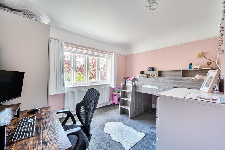 Images for Sugden Road, Thames Ditton, Surrey