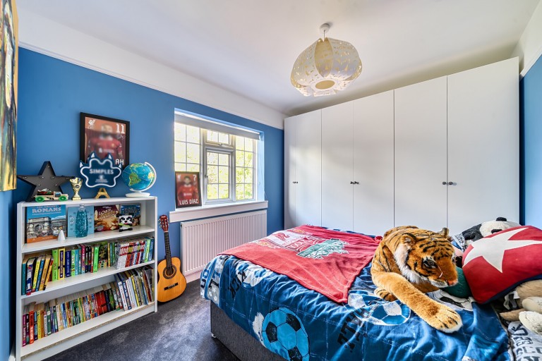 Images for Sugden Road, Thames Ditton, Surrey