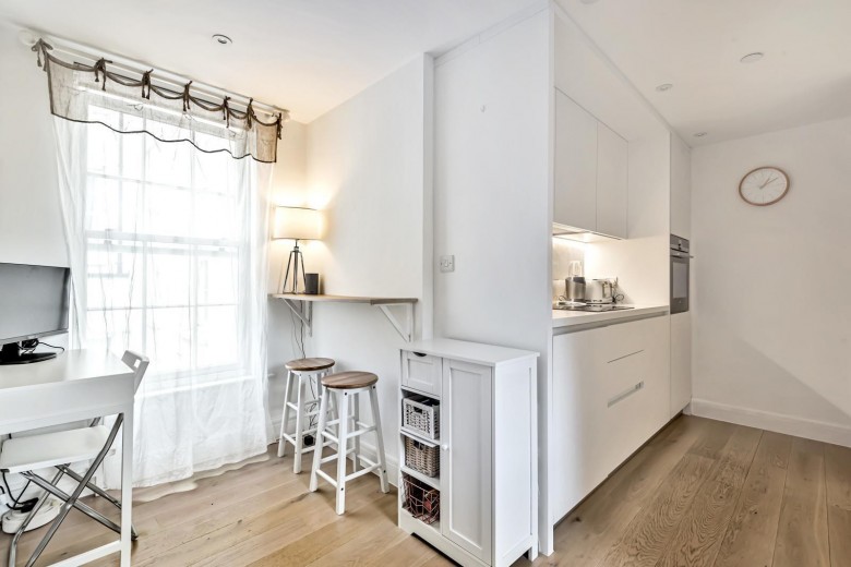 Click the photo for more details of King Georges Walk, Esher, Surrey