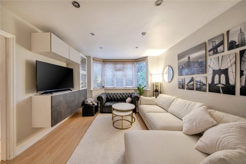 Click the photo for more details of Greenwood Road, Thames Ditton, Surrey