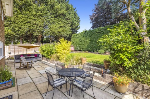 Click the photo for more details of Old Farmhouse Drive, Oxshott, KT22