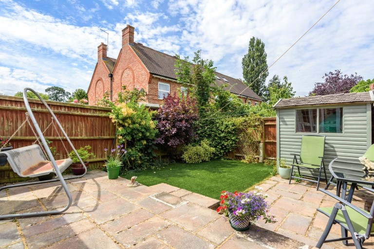 Images for The Gallops, Esher, KT10