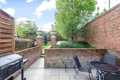 Click the photo for more details of High Street, Esher, KT10