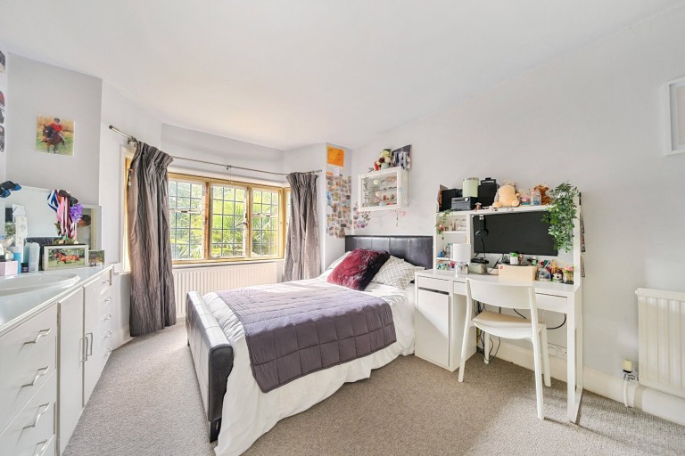 Images for Lammas Lane, Esher, Surrey