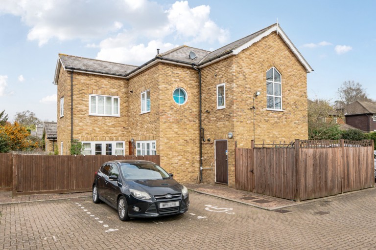 Images for Canterbury Mews, Oxshott, Surrey