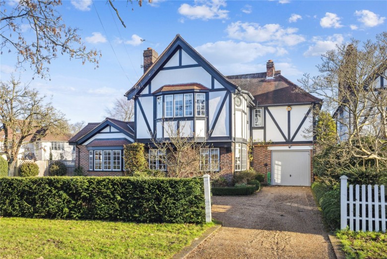 Click the photo for more details of Oaken Lane, Claygate, KT10