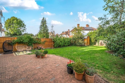 Click the photo for more details of Southmont Road, Esher, Surrey