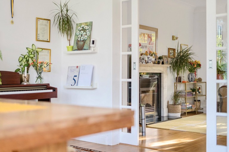 Images for Southmont Road, Esher, Surrey