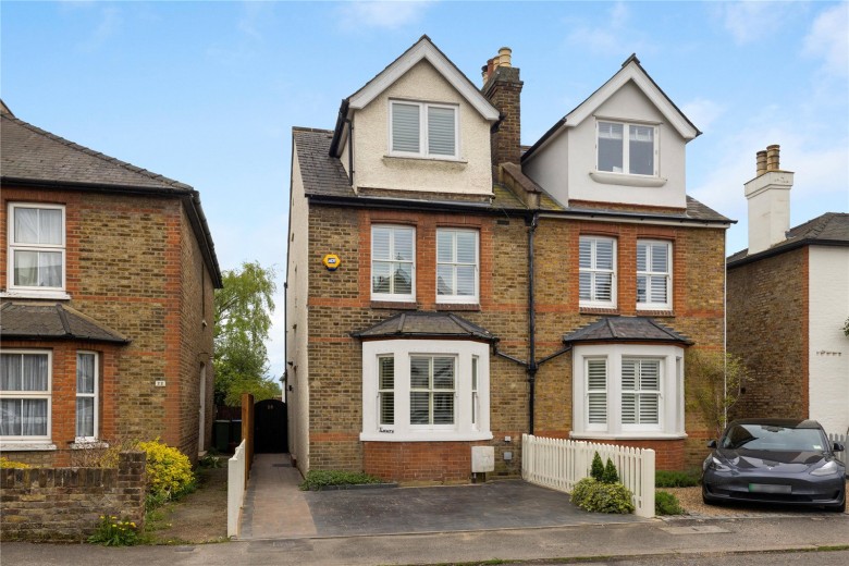 Click the photo for more details of Summer Road, East Molesey, KT8