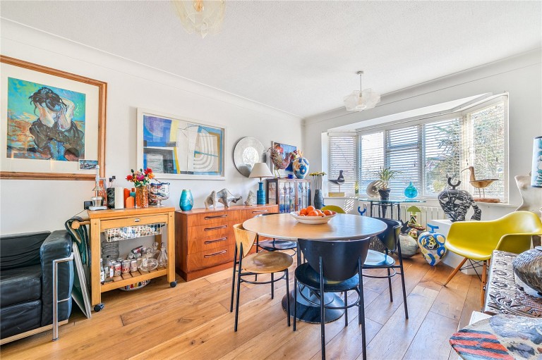 Images for Harefield, Esher, Surrey