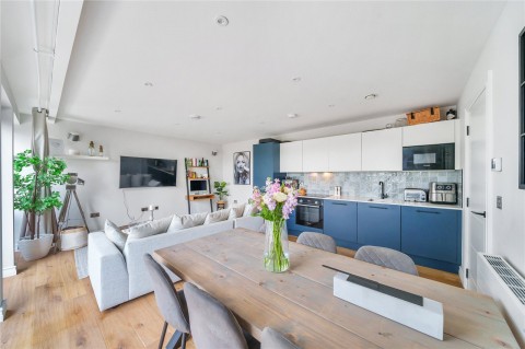 Click the photo for more details of Littleworth Road, Esher, Surrey
