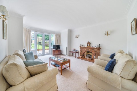 Click the photo for more details of Southwood Gardens, Esher, KT10