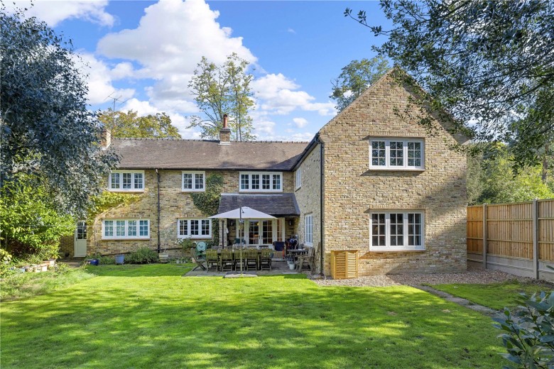 Click the photo for more details of Claremont Avenue, Esher, Surrey