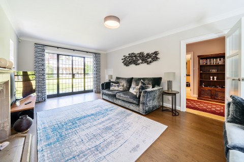 Click the photo for more details of Lammas Lane, Esher, KT10