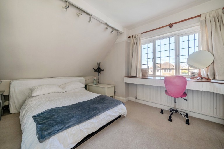 Images for Newlands Avenue, Thames Ditton, Surrey