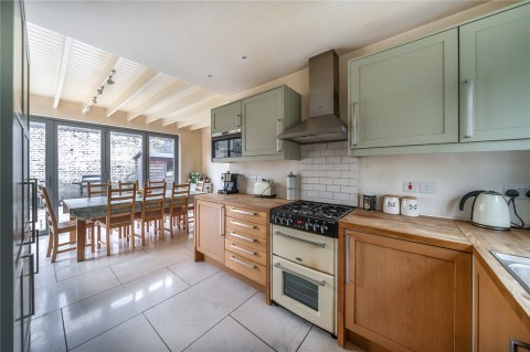 Click the photo for more details of Portsmouth Road, Thames Ditton, KT7