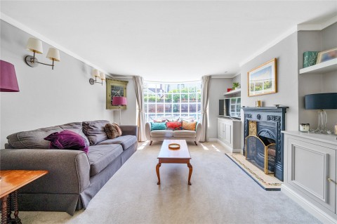 Click the photo for more details of Station Road, Thames Ditton, KT7