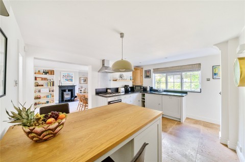 Click the photo for more details of Station Road, Thames Ditton, KT7