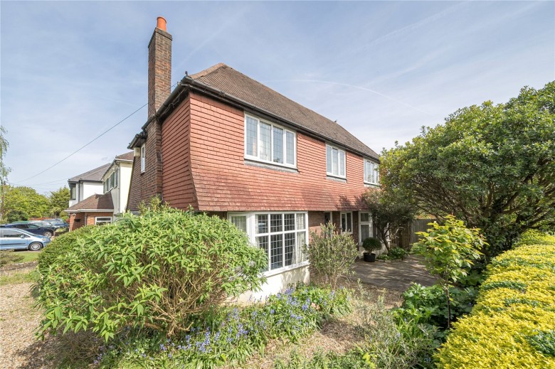 Click the photo for more details of Esher Road, East Molesey, Surrey