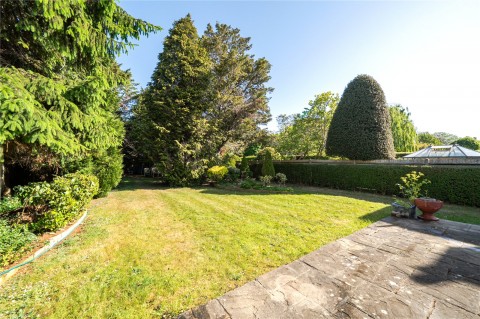 Click the photo for more details of Station Road, Thames Ditton, Surrey