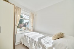 Images for Ember Gardens, Thames Ditton, Surrey